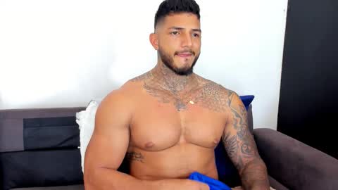 my name is sebas If you come here dont hesitate to say hello Im a guy who really likes having conversations and having hot online show from 10.03.25