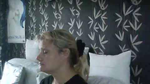 JAKKI LOUISE pornstar online show from 10.20.25