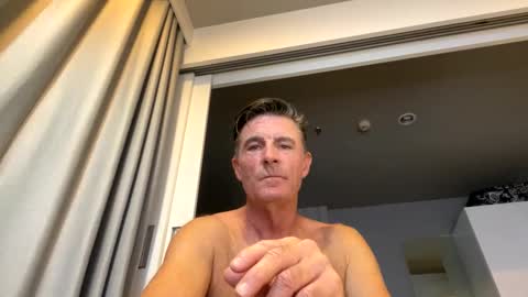 Snapshot of jam_on_it chatting on 03.04.25 JAM online show from 03.04.25