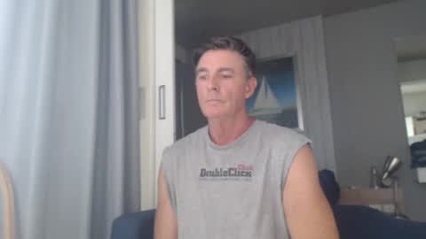 Snapshot of jam_on_it chatting on 03.08.25 JAM online show from 03.08.25