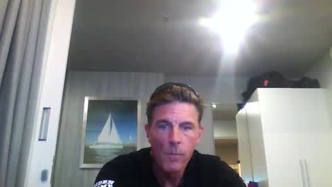 Snapshot of jam_on_it chatting on 11.08.25 JAM online show from 11.08.25