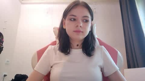 Mila online show from 06.01.26