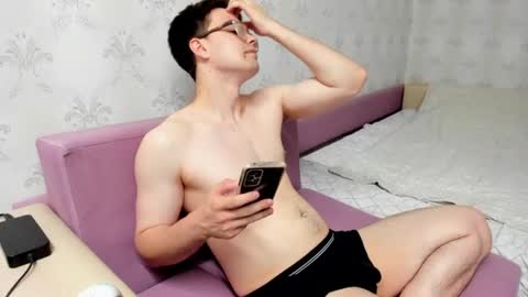 Snapshot of jame_flow chatting on 07.04.26 Hey there Im Jame online show from 07.04.26