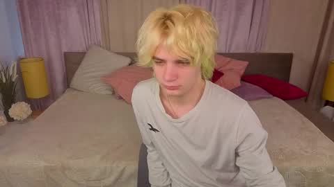 JameMiller online show from 04.09.26