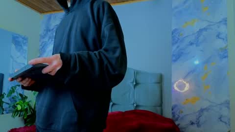 james_adamss_ online show from 04.11.26