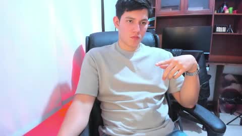 james_cr online show from 02.05.25