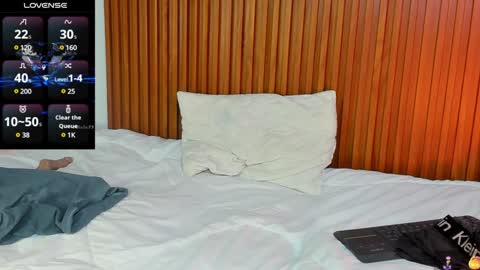 Snapshot of james_lincoln chatting on 12.11.24 james_lincoln online show from 12.11.24