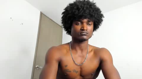 Snapshot of james_makony_1 chatting on 12.17.24 james_makony_1 online show from 12.17.24