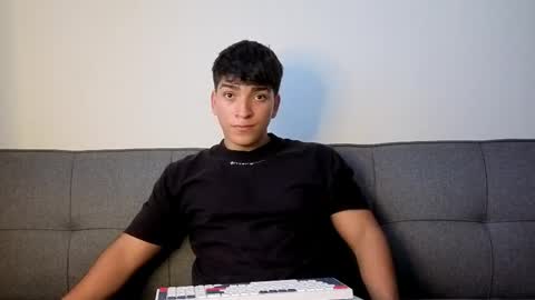 james_silva1 online show from 04.19.26