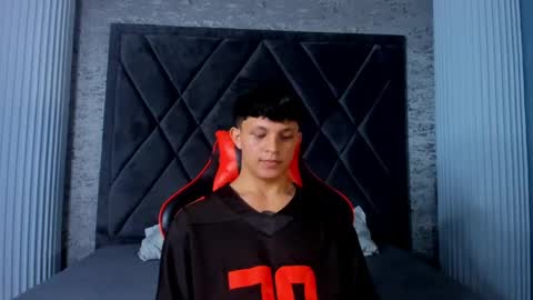 jamesgolden_ online show from 03.02.25