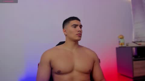 Snapshot of jamesgraay chatting on 10.16.25 James Gray online show from 10.16.25