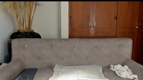 Jamesinked  online show from 12.19.25