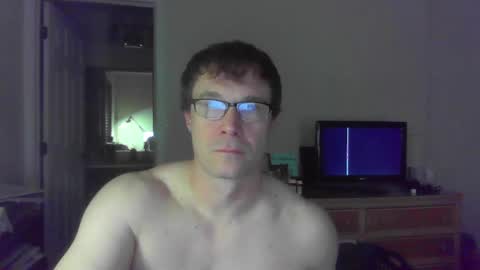 Snapshot of jamesjewels chatting on 01.19.25 jamesjewels online show from 01.19.25