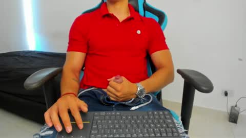 Jamess hott online show from 01.18.25