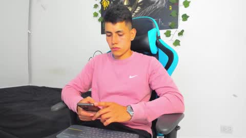 Jamess hott online show from 01.27.25