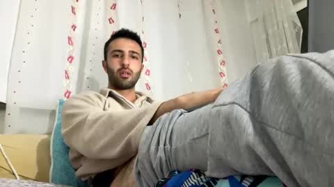 Snapshot of jamessandt chatting on 11.27.25 jamessandt online show from 11.27.25