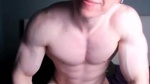 Snapshot of jamesstong chatting on 11.11.25 James Strong online show from 11.11.25