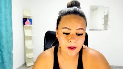 jan_milkhot online show from 10.25.25