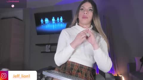 Danna varisheli online show from 12.20.25