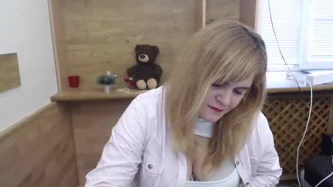 janaloveli online show from 12.21.25