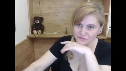 janaloveli online show from 04.24.26