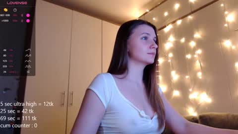 Snapshot of jane_a1r chatting on 11.16.25 Evgenia online show from 11.16.25