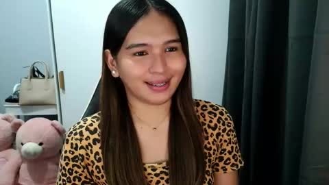 YOUR LOVELY JANE online show from 10.11.25