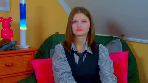 Snapshot of janerosen chatting on 09.17.25 jane online show from 09.17.25