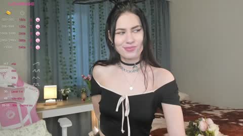 Snapshot of janetfletcher chatting on 02.08.25 janetfletcher online show from 02.08.25