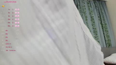 Snapshot of janetfletcher chatting on 02.27.25 janetfletcher online show from 02.27.25