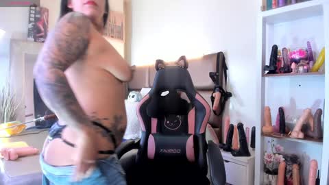 Janette online show from 02.01.25