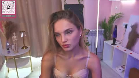 Snapshot of janewirtz chatting on 10.14.25 Hi Im Alice and here youll find something online show from 10.14.25