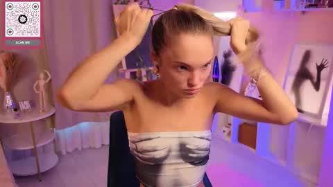 Snapshot of janewirtz chatting on 10.20.25 Hi Im Alice and here youll find something online show from 10.20.25