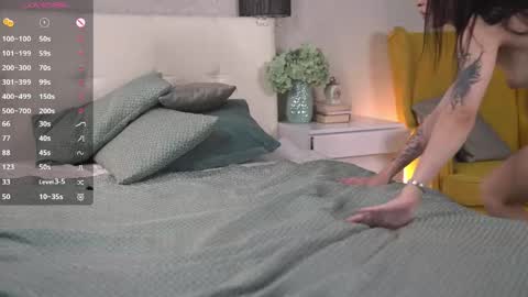 Ellie online show from 06.03.26