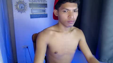 Snapshot of janlloyd04 chatting on 09.25.25 janlloyd04 online show from 09.25.25