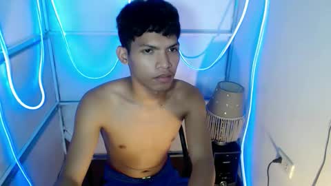 janlloyd04 online show from 03.12.26