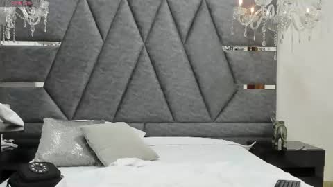 Snapshot of janna_foxx chatting on 07.19.26 Janna online show from 07.19.26