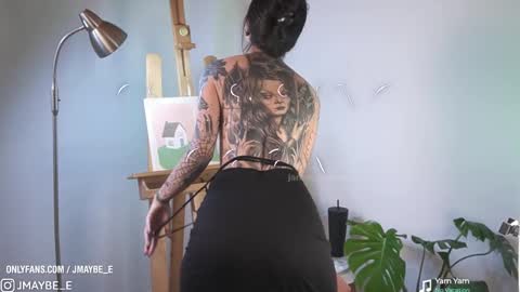 Snapshot of janne_maybe chatting on 02.18.25 jmaybe e online show from 02.18.25