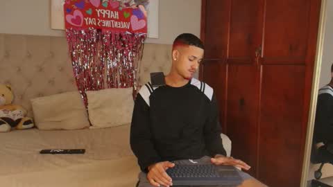 janomar01 online show from 02.16.26