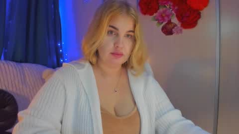 Snapshot of jansylines chatting on 02.02.25 JansyLines online show from 02.02.25