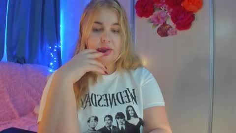 Snapshot of jansylines chatting on 02.05.25 JansyLines online show from 02.05.25