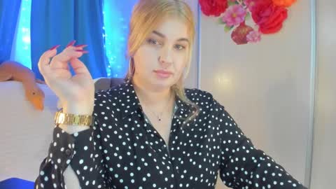 Snapshot of jansylines chatting on 02.07.25 JansyLines online show from 02.07.25