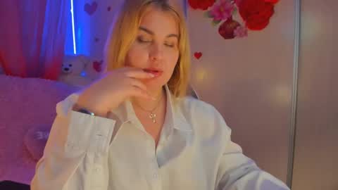 Snapshot of jansylines chatting on 03.01.25 JansyLines online show from 03.01.25