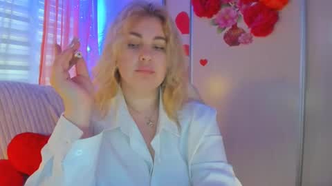 Snapshot of jansylines chatting on 03.11.25 JansyLines online show from 03.11.25