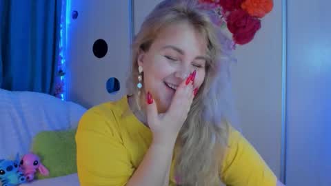 Snapshot of jansylines chatting on 09.24.25 JansyLines online show from 09.24.25