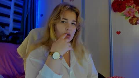 Snapshot of jansylines chatting on 11.09.25 JansyLines online show from 11.09.25