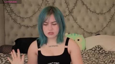 Snapshot of jarehn chatting on 10.22.25 Jaren online show from 10.22.25