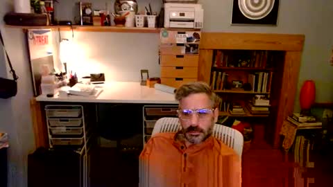 Snapshot of jareth_returns chatting on 03.08.25 jareth_returns online show from 03.08.25