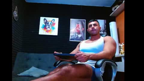 Snapshot of jarod131675 chatting on 07.25.26 jarod online show from 07.25.26