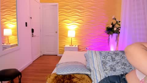 Jasmin Evans online show from 01.03.25